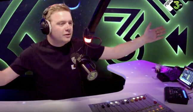 3FM haalt radio presentator offline als hij teveel achterover heeft gedronken
