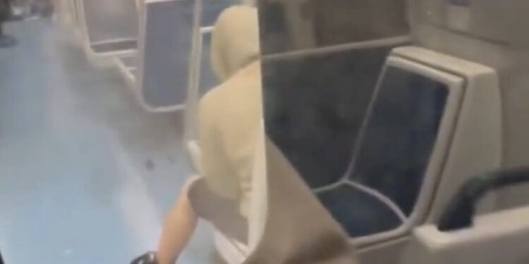 Man wordt aangevallen door een groep