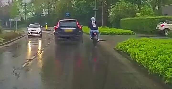 Terecht-dat-de-Volvo-een-kusje-geeft